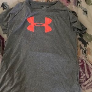 under armour T-shirt